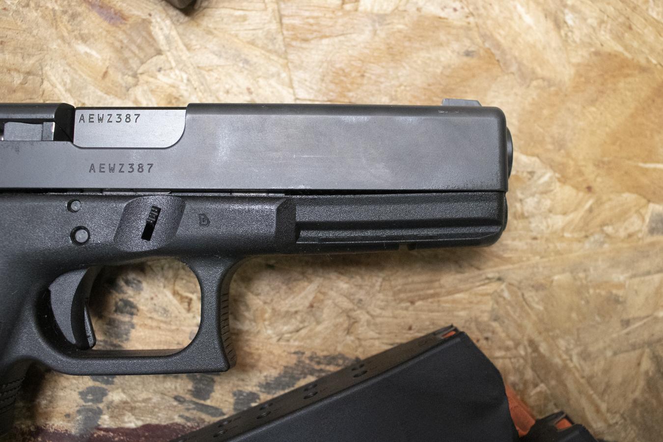 GLOCK 21 Gen4 45ACP Police Trade-In Pistols with Three Magazines